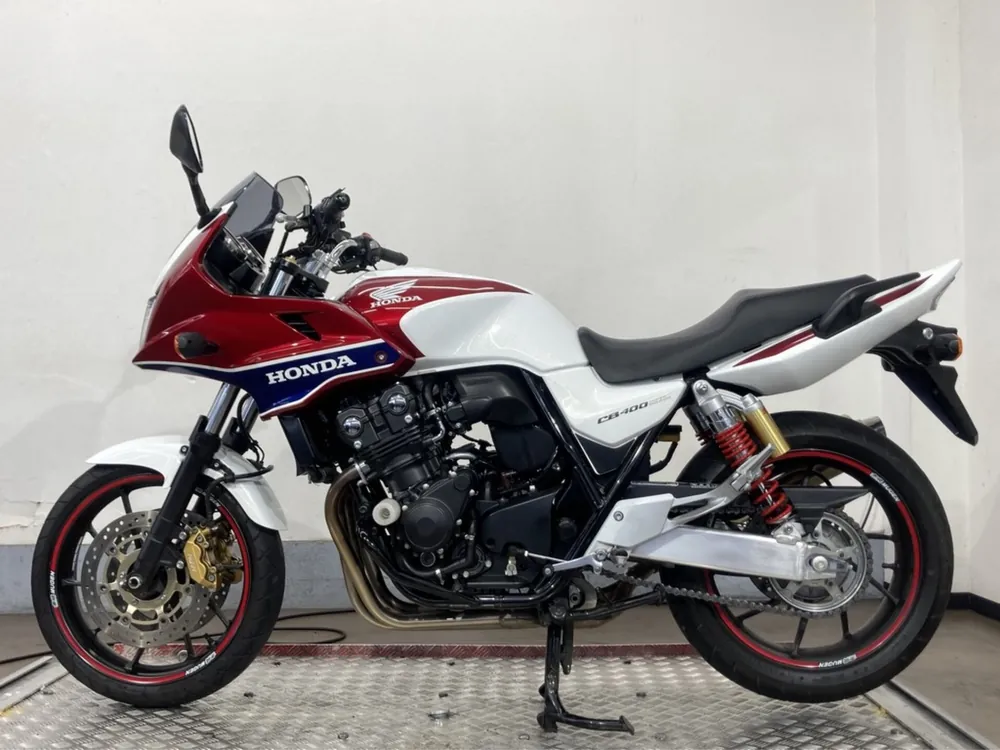 Honda CB400SB 2015, white / red / blue, фото 2