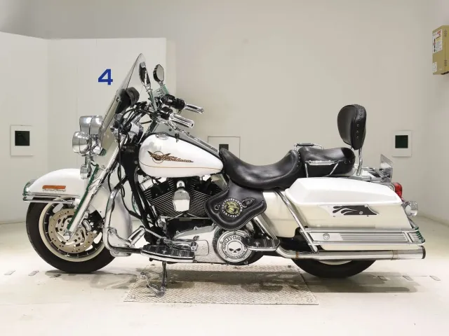 Harley-Davidson FLHR1580 2006, белый, фото 2