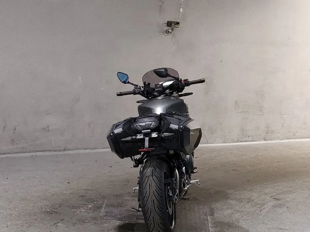 Yamaha MT-09 2015, серый, фото 4