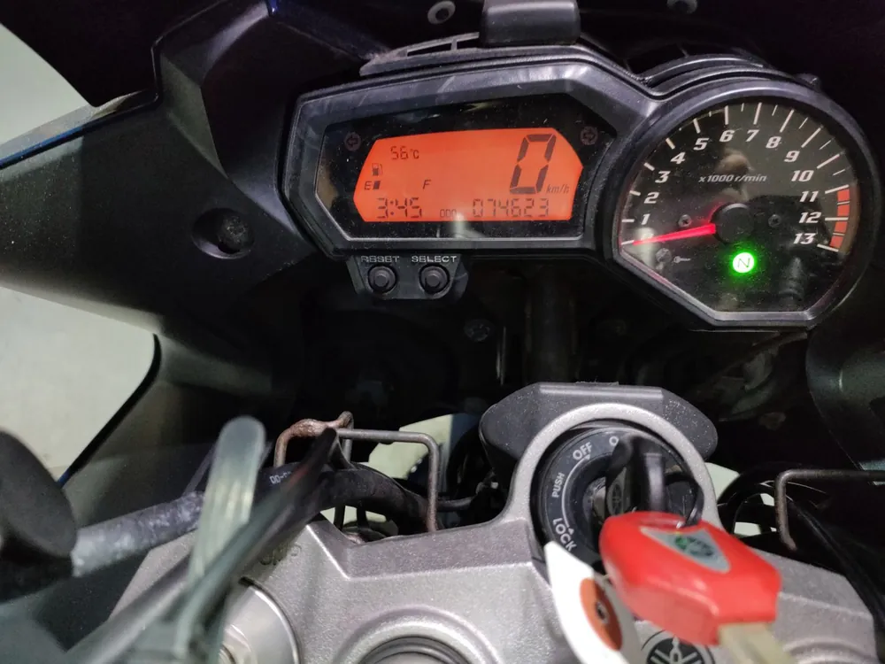 Yamaha FZ1 2013, white / blue, фото 5
