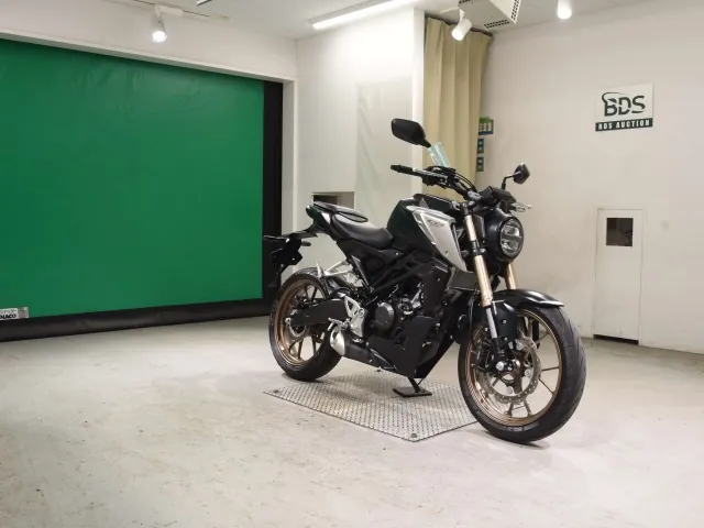 Honda CB125R JC91, matt black, фото 3