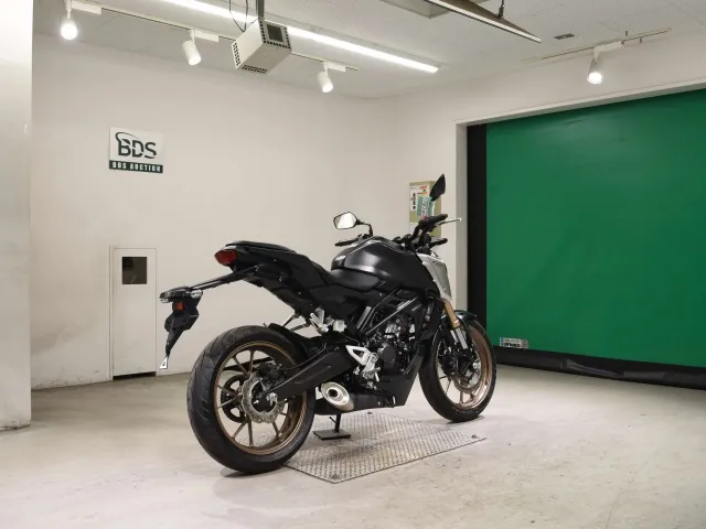 Honda CB125R JC91, matt black, фото 5