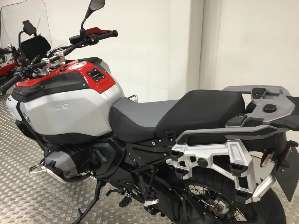BMW R1300Gs Adv Asa 2026, красный, фото 4