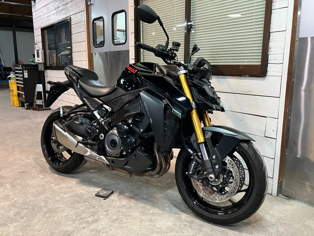 Suzuki GSX-S1000GX 2022, чёрный, фото 7