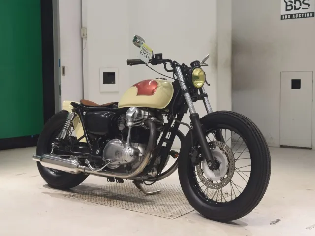 Kawasaki W400, бежевый, фото 3