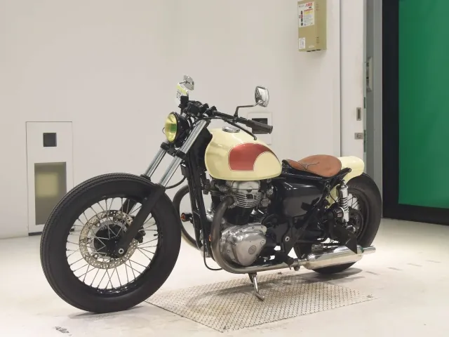 Kawasaki W400, бежевый, фото 4