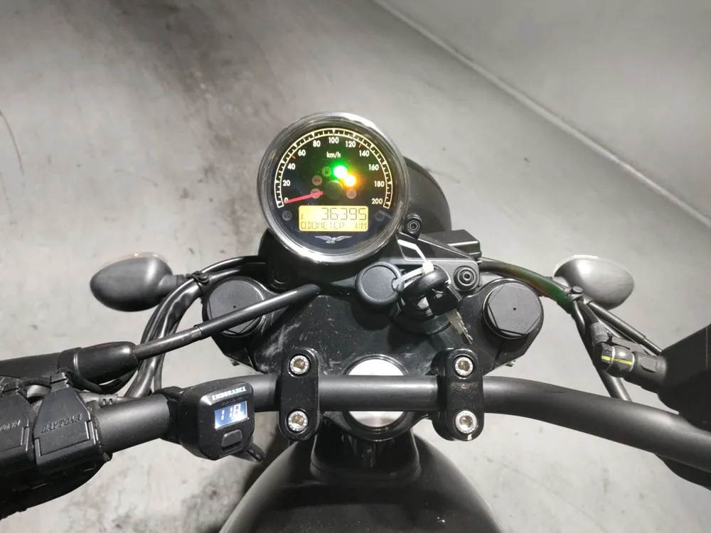 Moto Guzzi GUZZI V7 STONE 2021, чёрный, фото 5