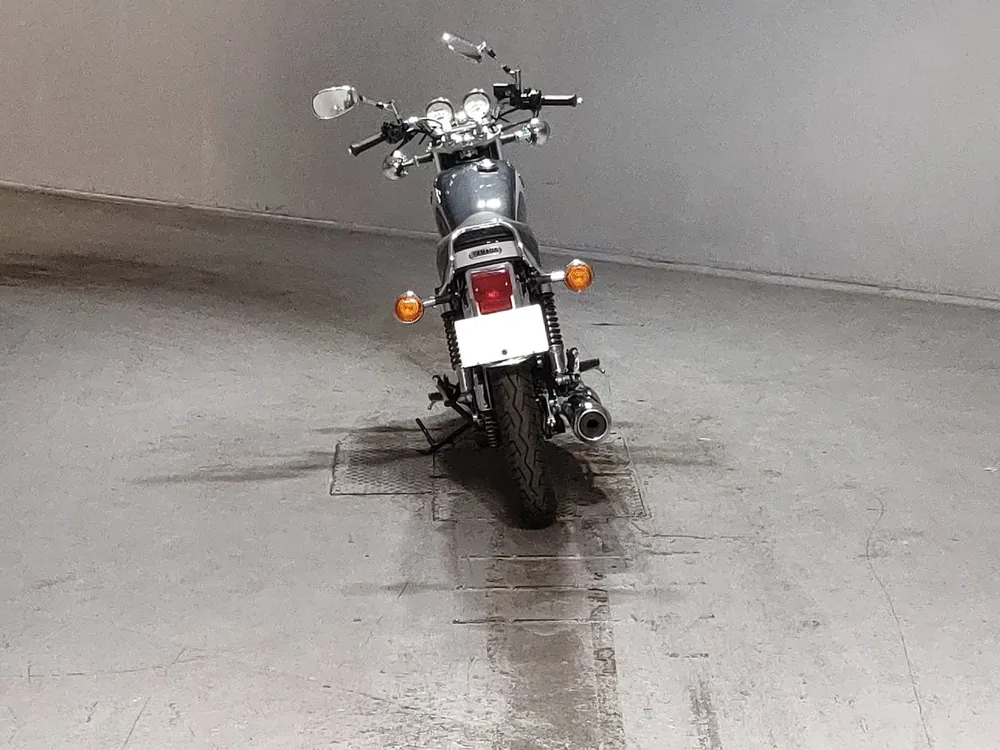Yamaha SR400 RH16J 2021, silver/gray, фото 4