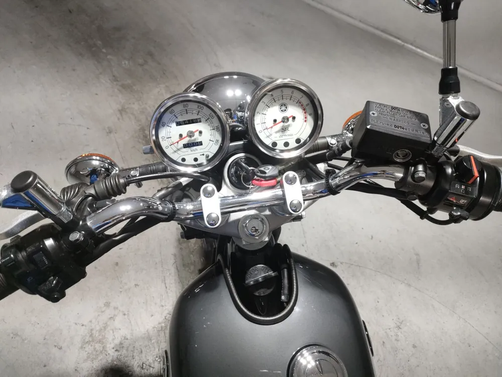 Yamaha SR400 RH16J 2021, silver/gray, фото 5
