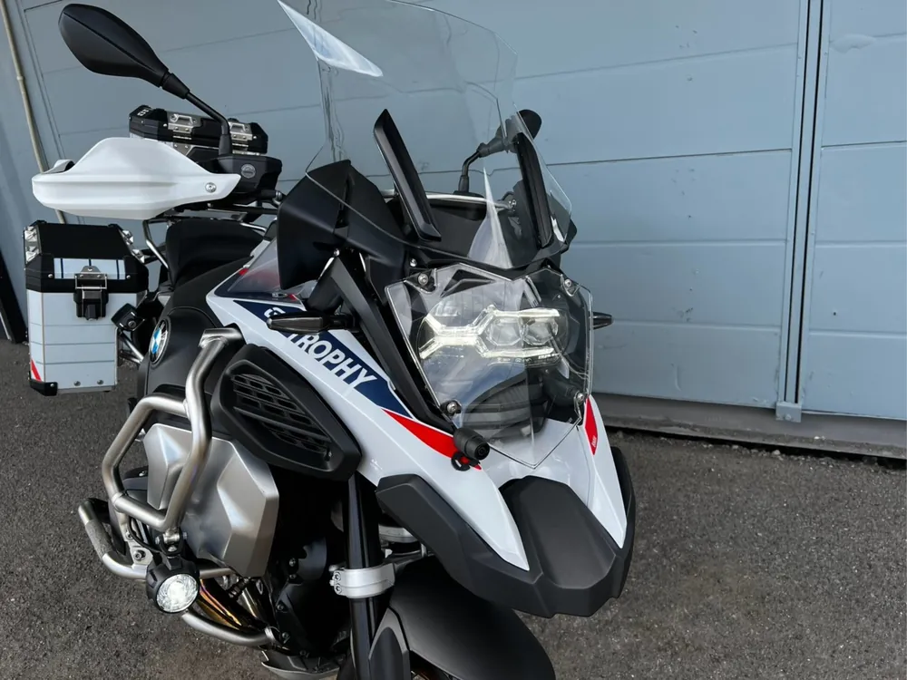 BMW R1250Gs 2023, white / blue, фото 8