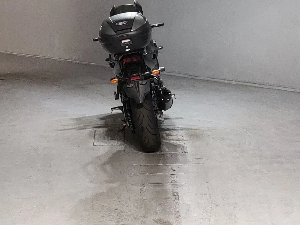 Yamaha FZ1 2011, чёрный, фото 4