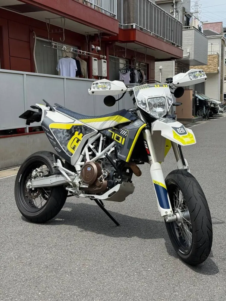 Husqvarna 701 SUPERMOTO 2016, фото 10