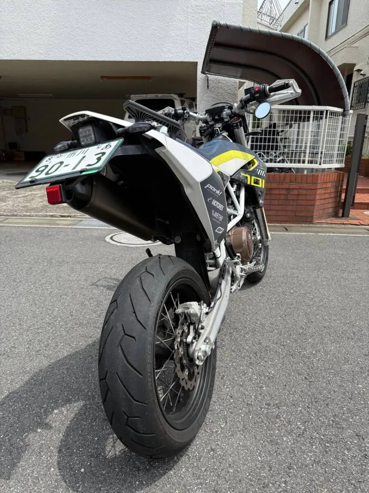 Husqvarna 701 SUPERMOTO 2016, фото 3