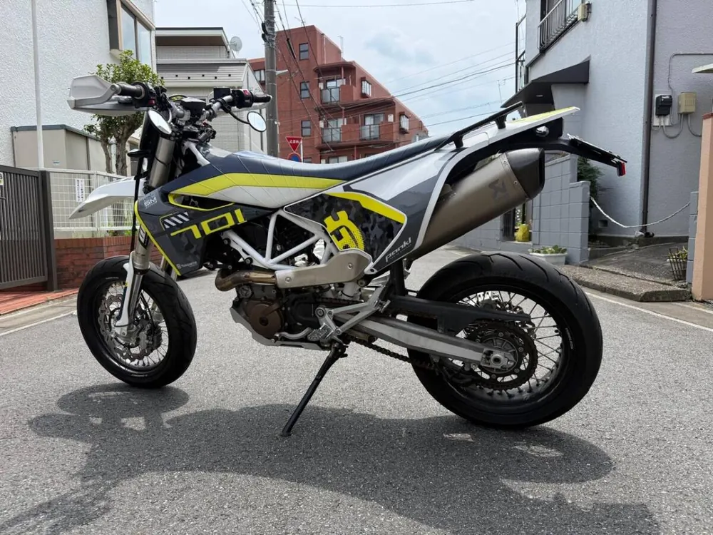 Husqvarna 701 SUPERMOTO 2016, фото 4