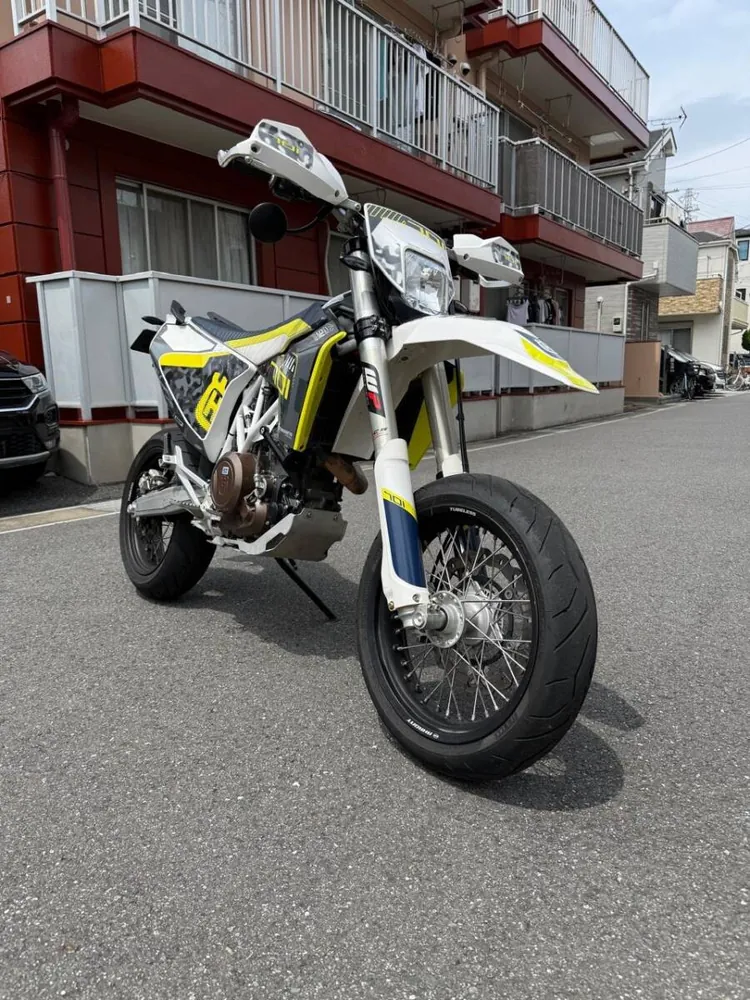 Husqvarna 701 SUPERMOTO 2016, фото 6