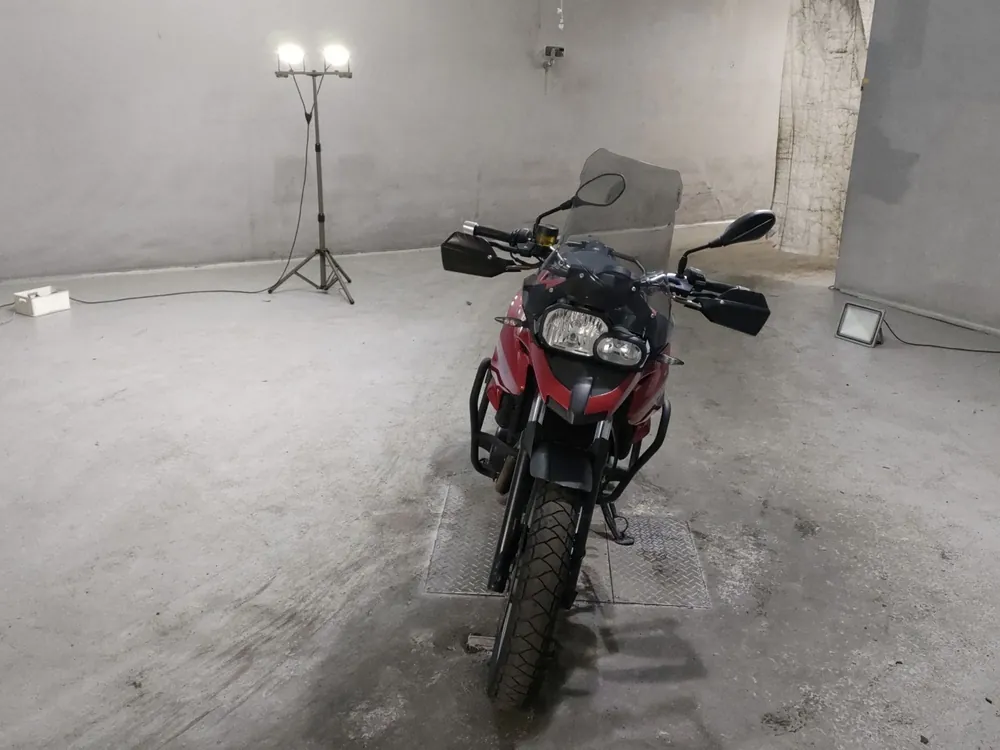 BMW F700Gs 2014, красный, фото 3