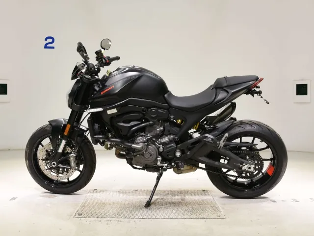 Ducati M937+ 2021, matt black, фото 2