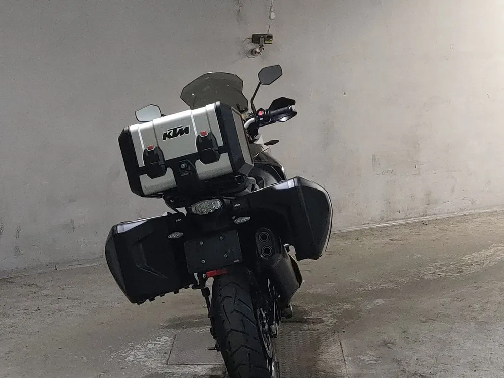 KTM 1190 Adventure 2016, чёрный, фото 4