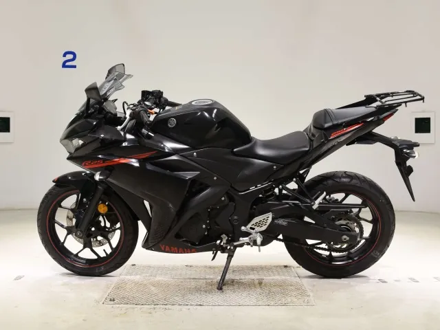 Yamaha YZF-R25, чёрный, фото 2