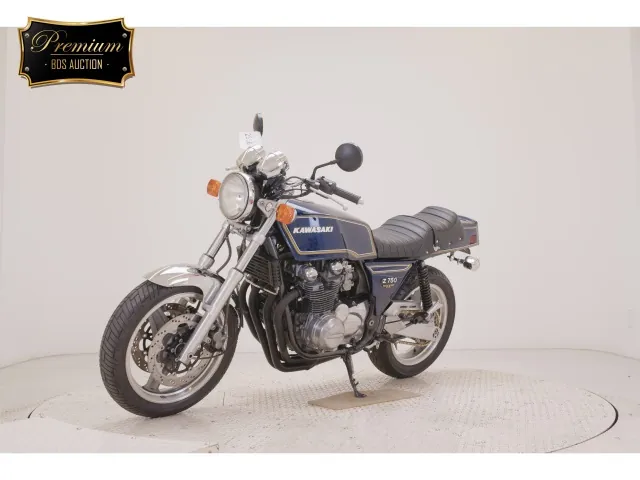 Kawasaki Zephyr750RS 2026, navy blue, фото 4