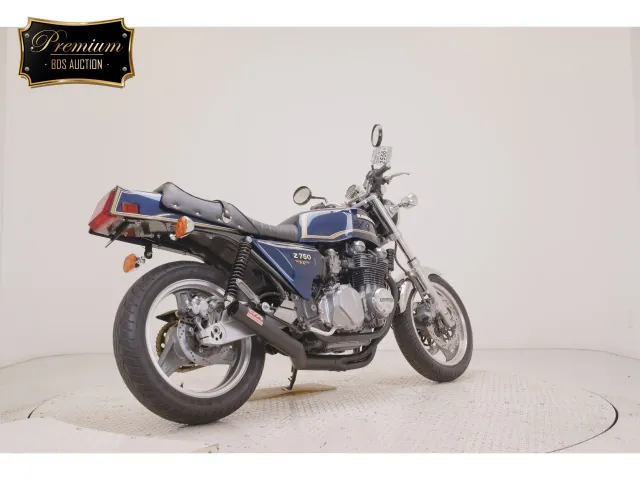 Kawasaki Zephyr750RS 2026, navy blue, фото 5