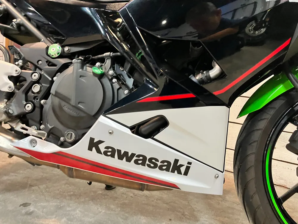 Kawasaki Ninja 400 2022, lime / black, фото 14