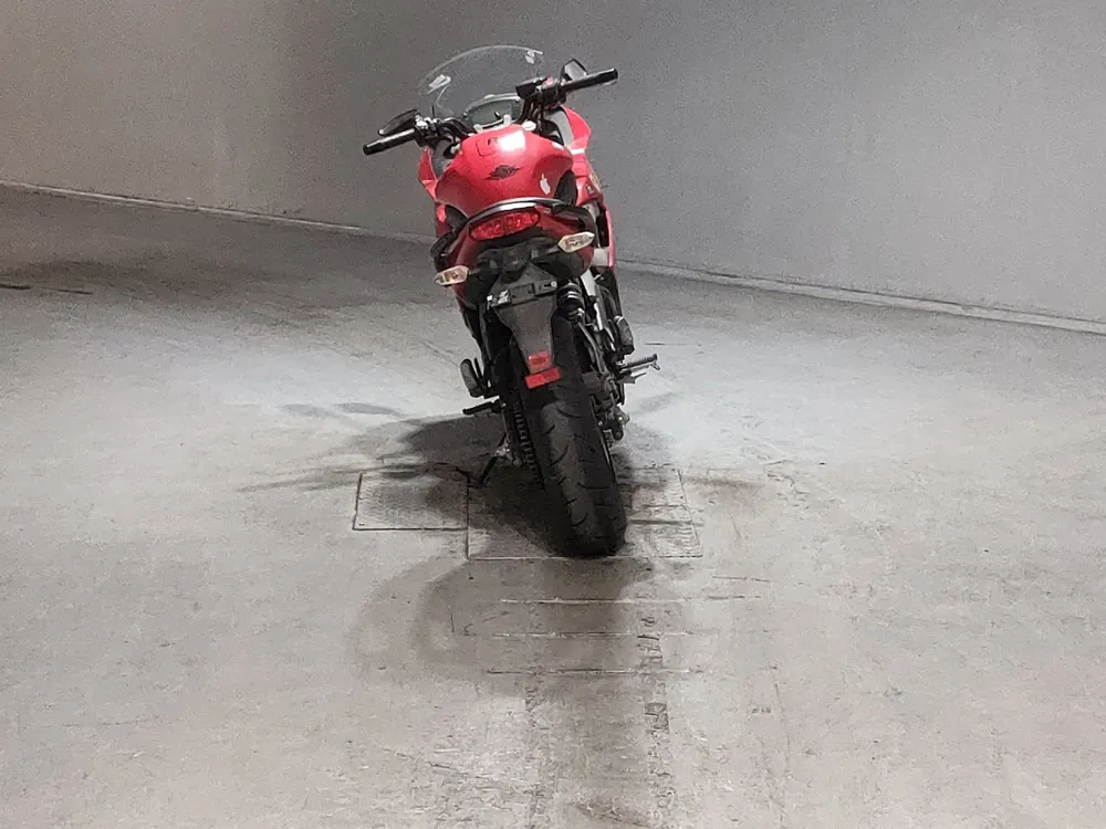 Kawasaki Ninja 400R 2012, красный, фото 4