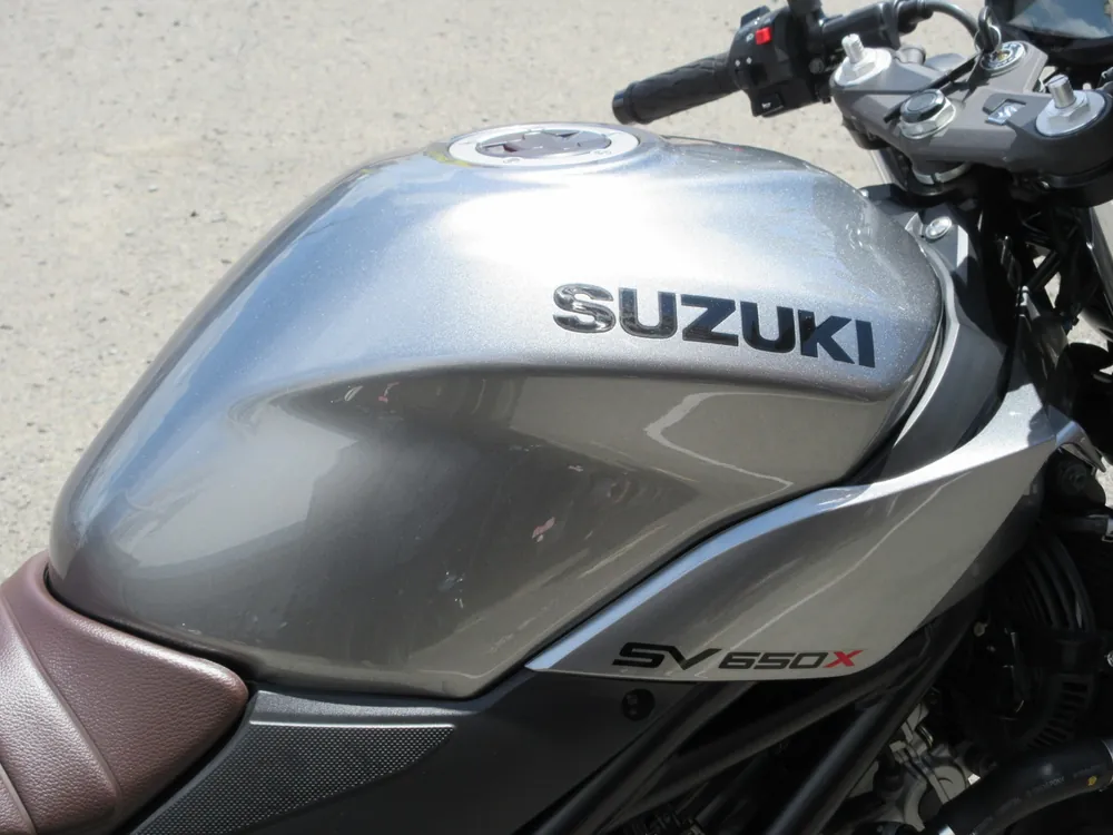 Suzuki SV650 2019, серый, фото 11