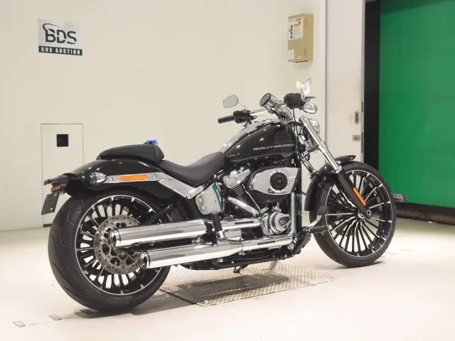 Harley-Davidson FXBR1920 2026, чёрный, фото 5