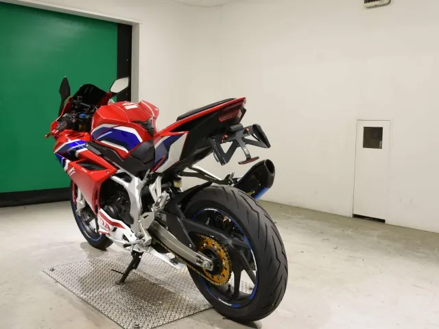 Honda CBR250RR, красный, фото 6