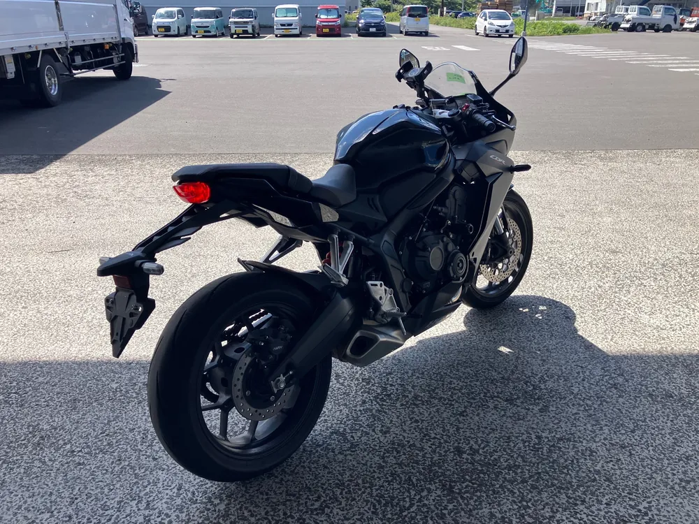 Honda CBR650R 2024, чёрный, фото 2