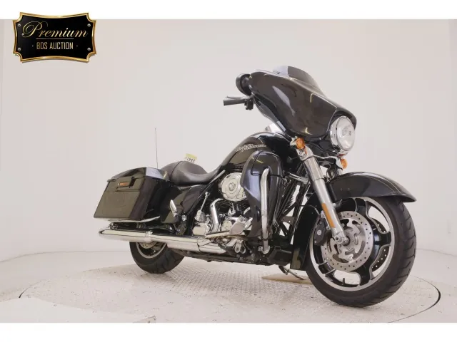 Harley-Davidson FLHX1690 2013, чёрный, фото 3