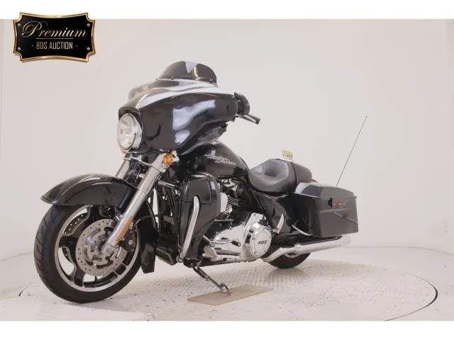 Harley-Davidson FLHX1690 2013, чёрный, фото 4