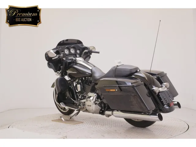 Harley-Davidson FLHX1690 2013, чёрный, фото 6