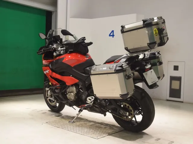 BMW S1000XR 2016, красный, фото 6