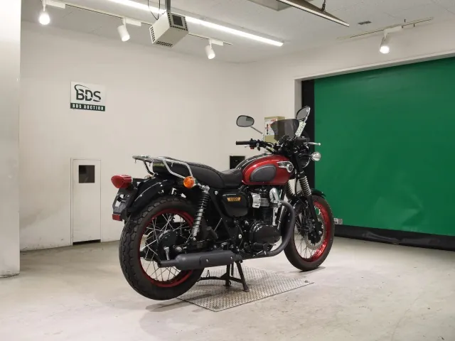Kawasaki W800 2012, red | black, фото 5