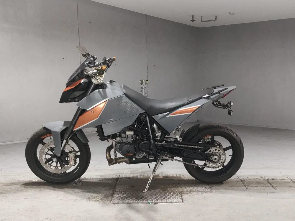 KTM 690 Duke 2010, серый, фото 2