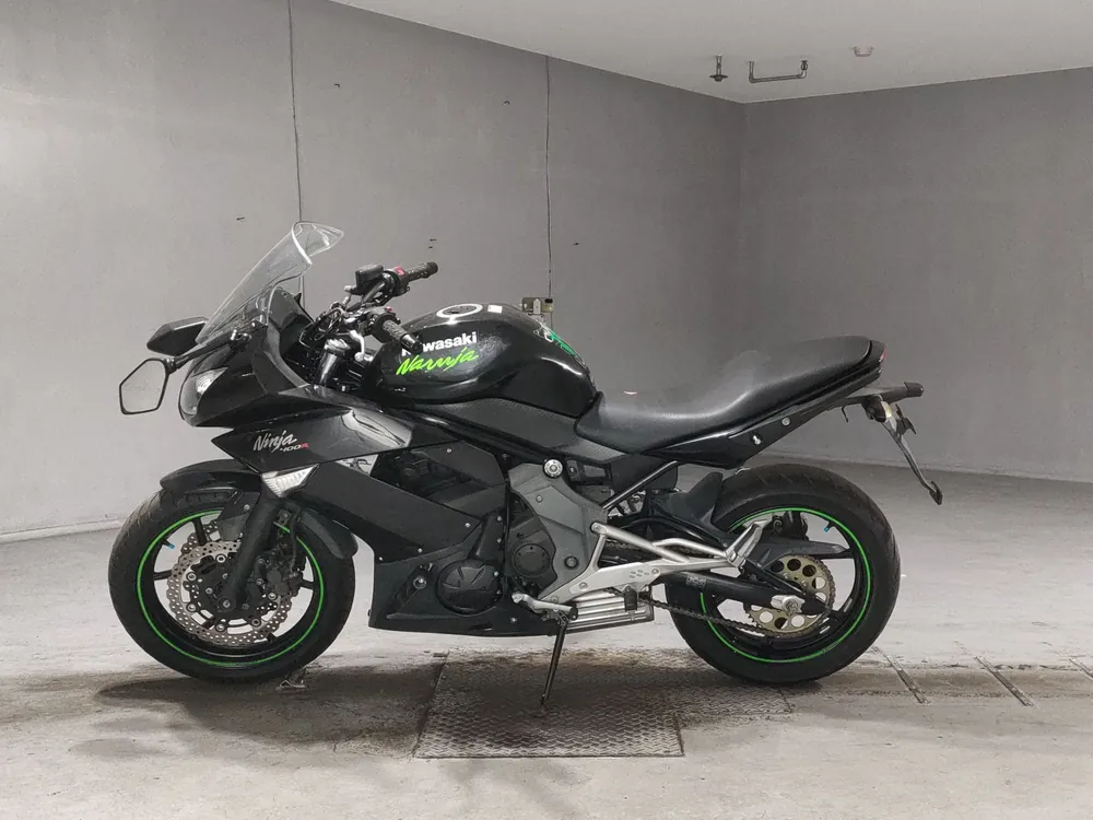 Kawasaki Ninja 400R 2010, чёрный, фото 2