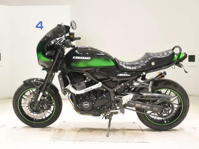 Kawasaki Z900RS 2024, black | green, фото 2