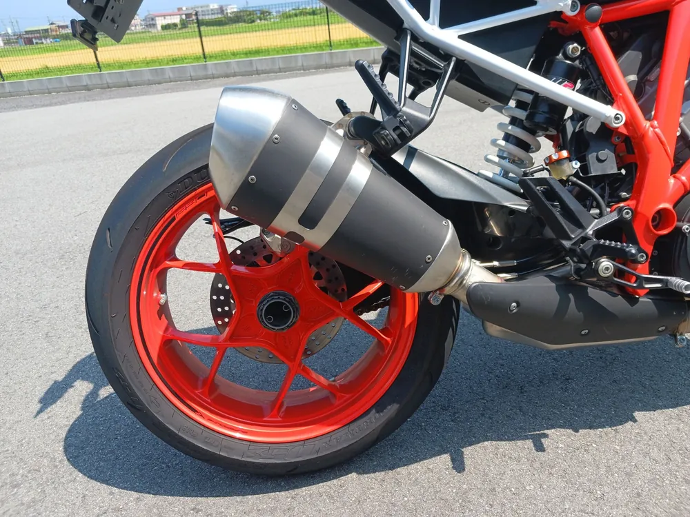 KTM 1290 Super Duke R 2017, gun m, оранжевый, фото 4