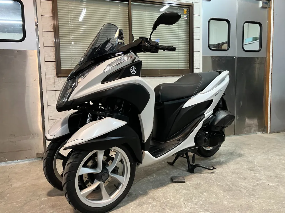 Yamaha Tricity 125, p white, фото 8
