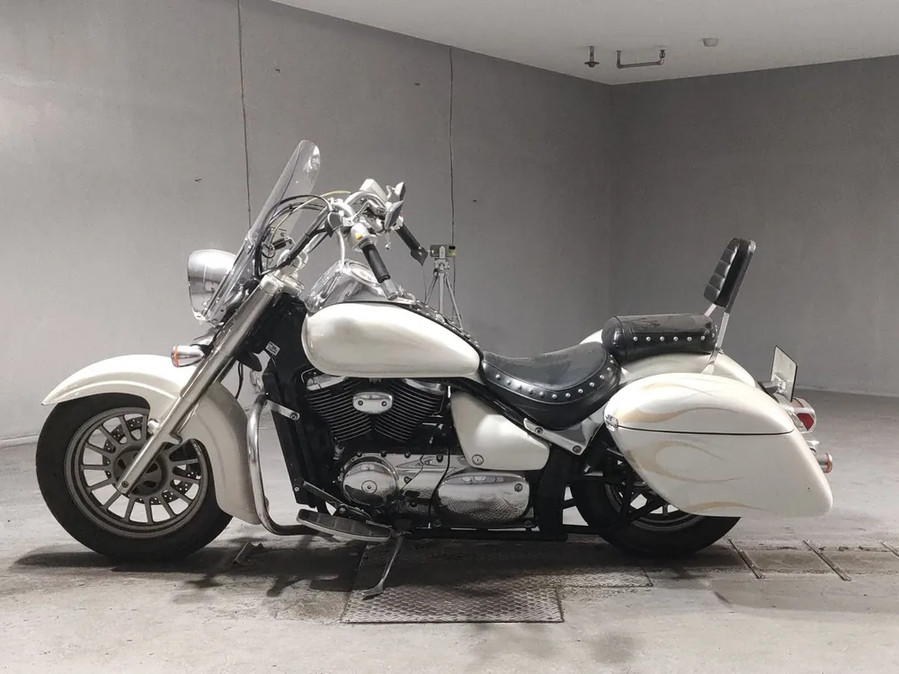 Suzuki Intruder 400 Classic 2007, белый, фото 2