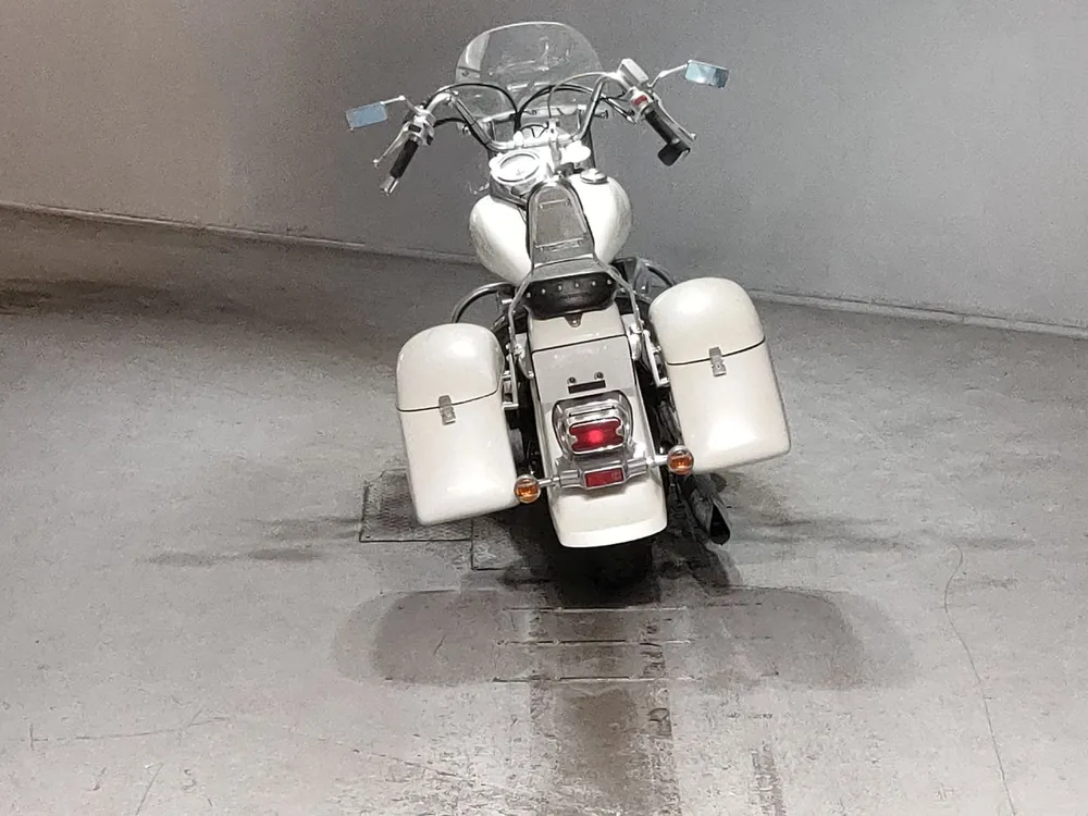 Suzuki Intruder 400 Classic 2007, белый, фото 4