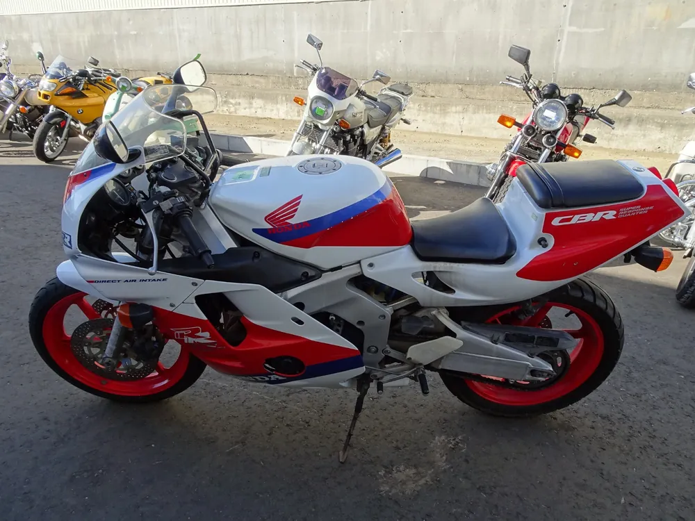 Honda CBR250RR, tricolor color, фото 2