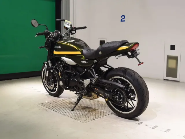 Kawasaki Z900RS 2020, зелёный, фото 6
