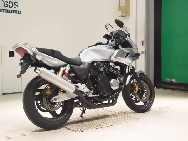 Honda CB400 Super Four 2007, серебристый, фото 5