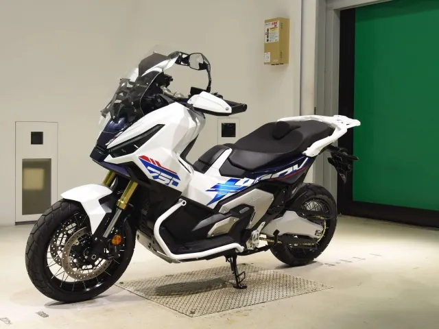 Honda X-ADV750 2026, белый, фото 4