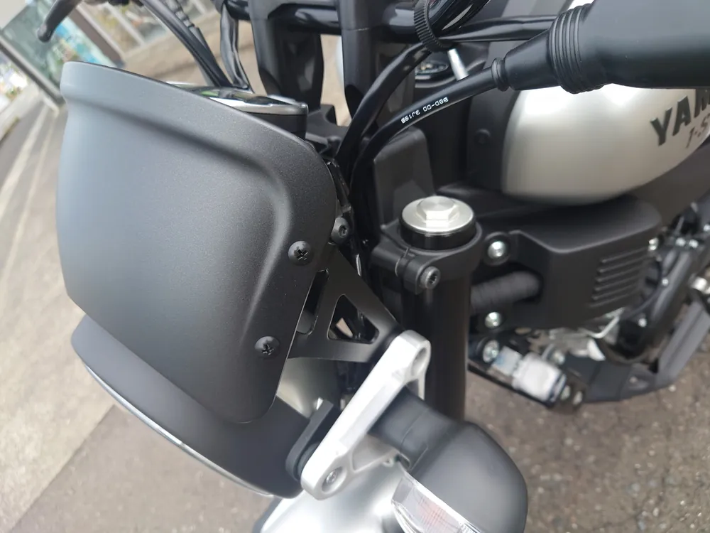 Yamaha XSR125, серебристый, фото 19