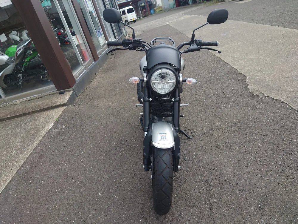Yamaha XSR125, серебристый, фото 3
