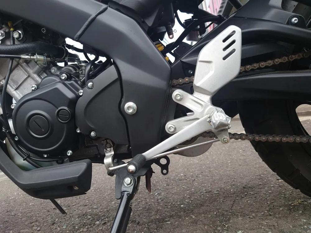 Yamaha XSR125, серебристый, фото 10
